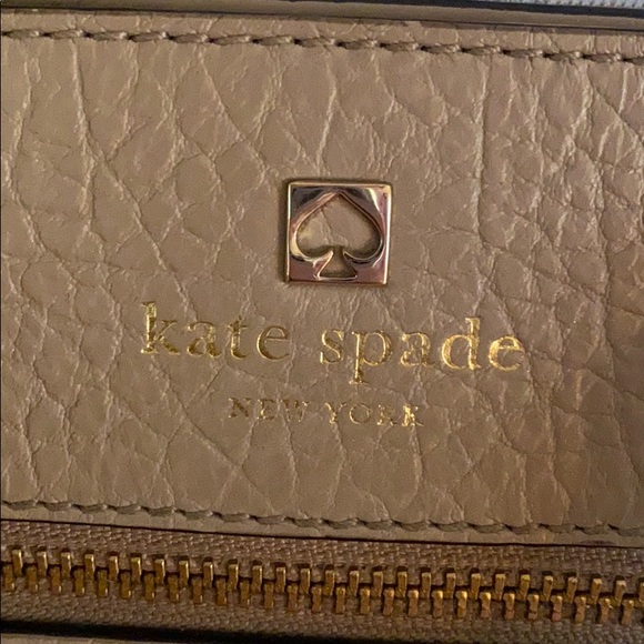 NWOT Kate Spade crossbody/ tote - Picture 11 of 11